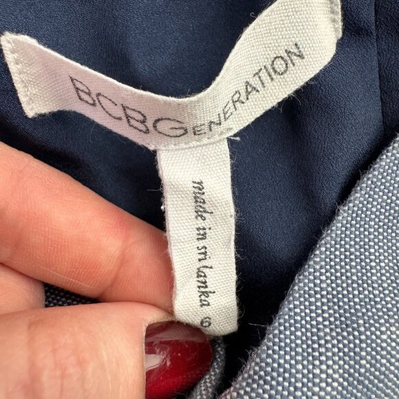 BCBGeneration Chambray Mini Dress Womens Blue Sleeveless Size S Old Money V Neck - Picture 5 of 6